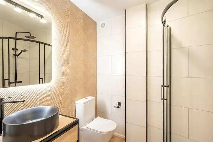 דירות אסטפונה Astor Centro. 360 Roof Terrace. Epicentre Old Town ספרד