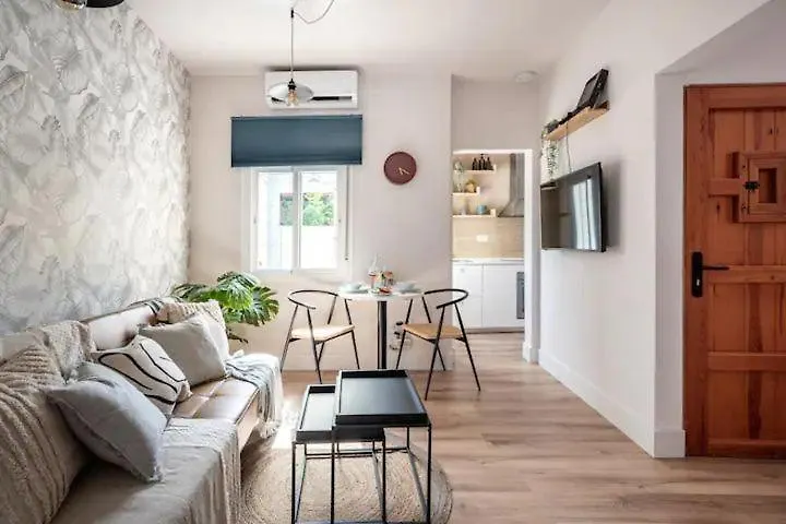 דירות אסטפונה Astor Centro. 360 Roof Terrace. Epicentre Old Town